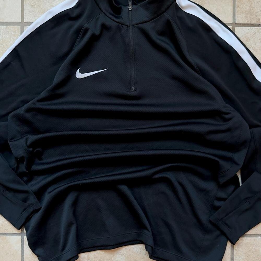Nike Activewear Quarter Zip Top - Size L